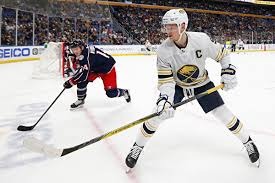 国足集训名单：王钰栋入选 塞鸟与奥斯卡无缘